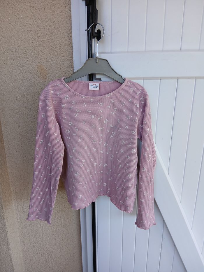 Tee-shirt fillesTAO taille 8 ans /128 cms