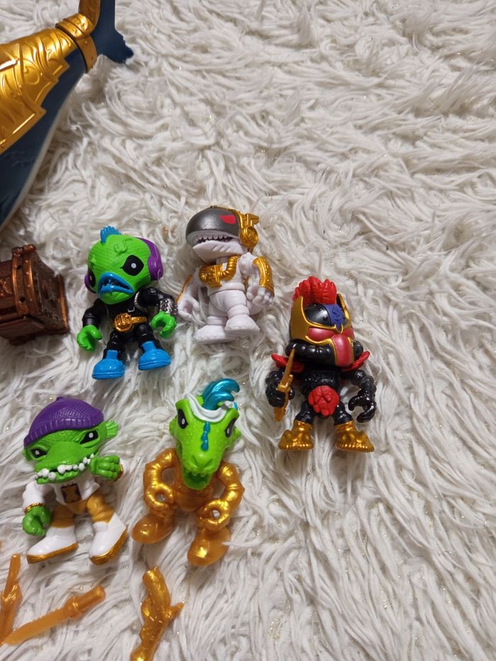 Lot trésor x figurine enfant - photo numéro 4