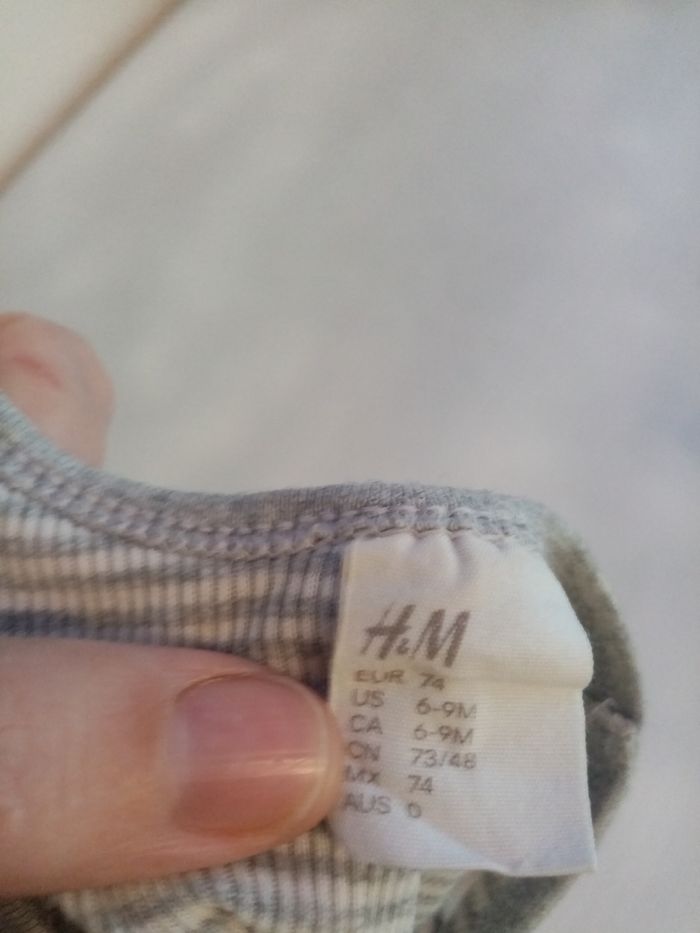 Bodie gris et blanc à rayures (6/9 mois) h&m - photo numéro 2