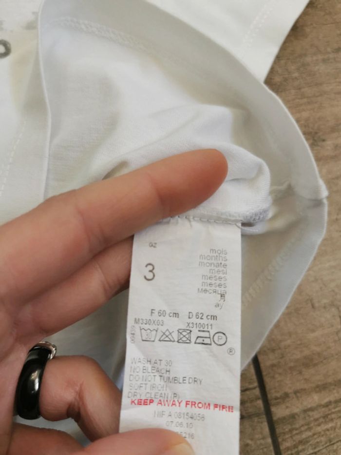 🌺Ikks teeshirt blanc et gris 3mois - photo numéro 6