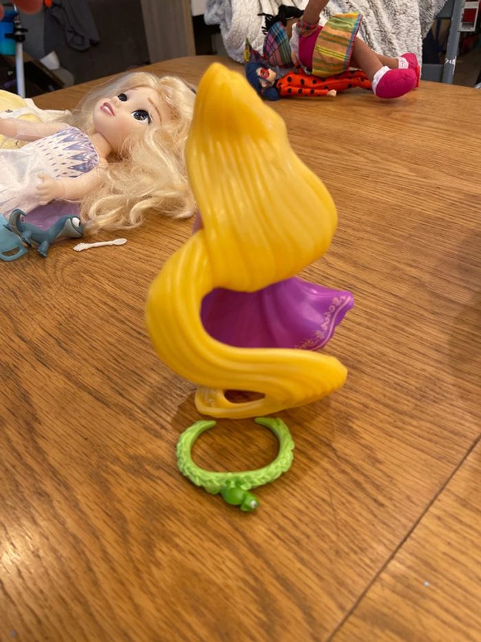 Princesse raiponce + bracelet - photo numéro 2