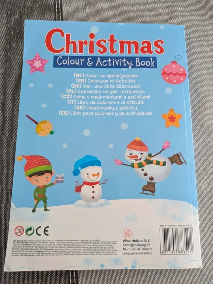 Livre de coloriage et d'activités de Noël NEUF - photo numéro 2