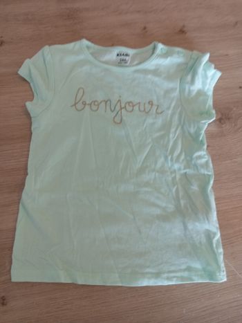 Tee shirt