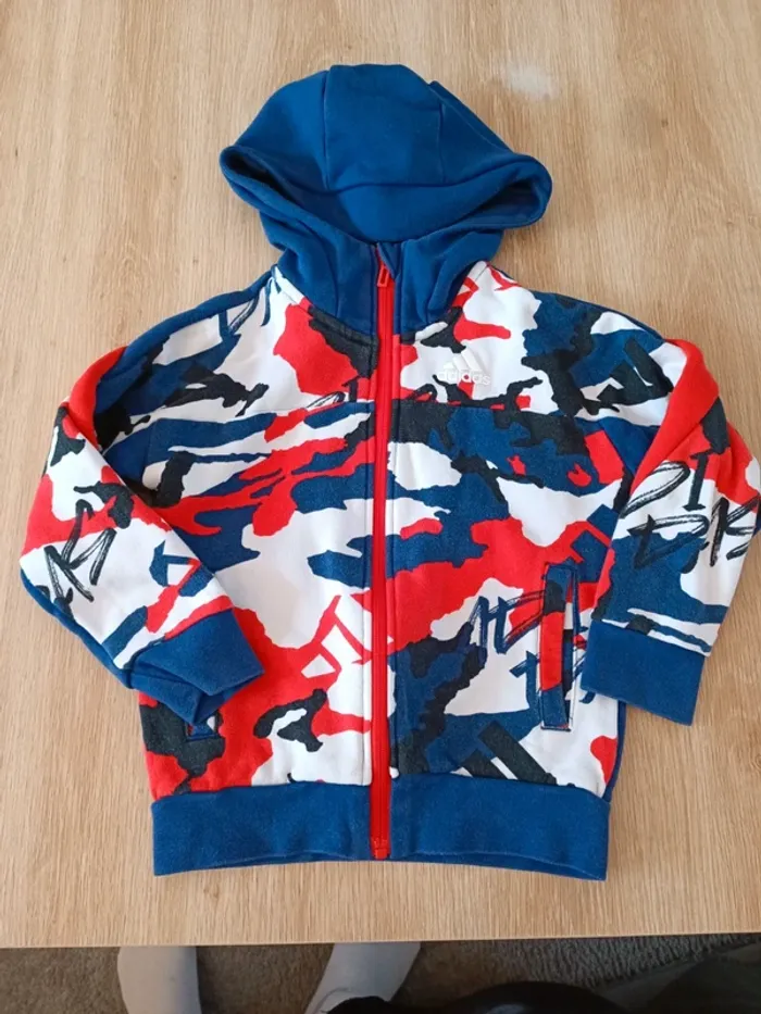 #adidassweatshirt