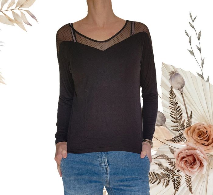 Tee-shirt manches longues noir détail transparent épaules Etam S