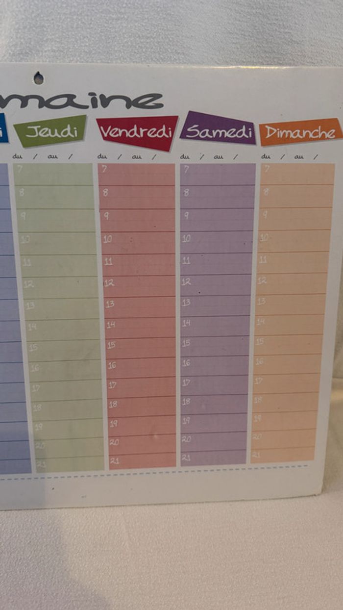 Emplois du temps effaçable et tableau blanc - photo numéro 5
