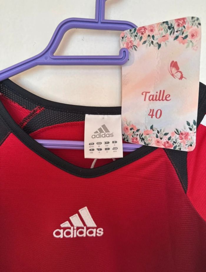 T-shirt. Adidas. Rouge. A manches courtes. Homme. - photo numéro 4