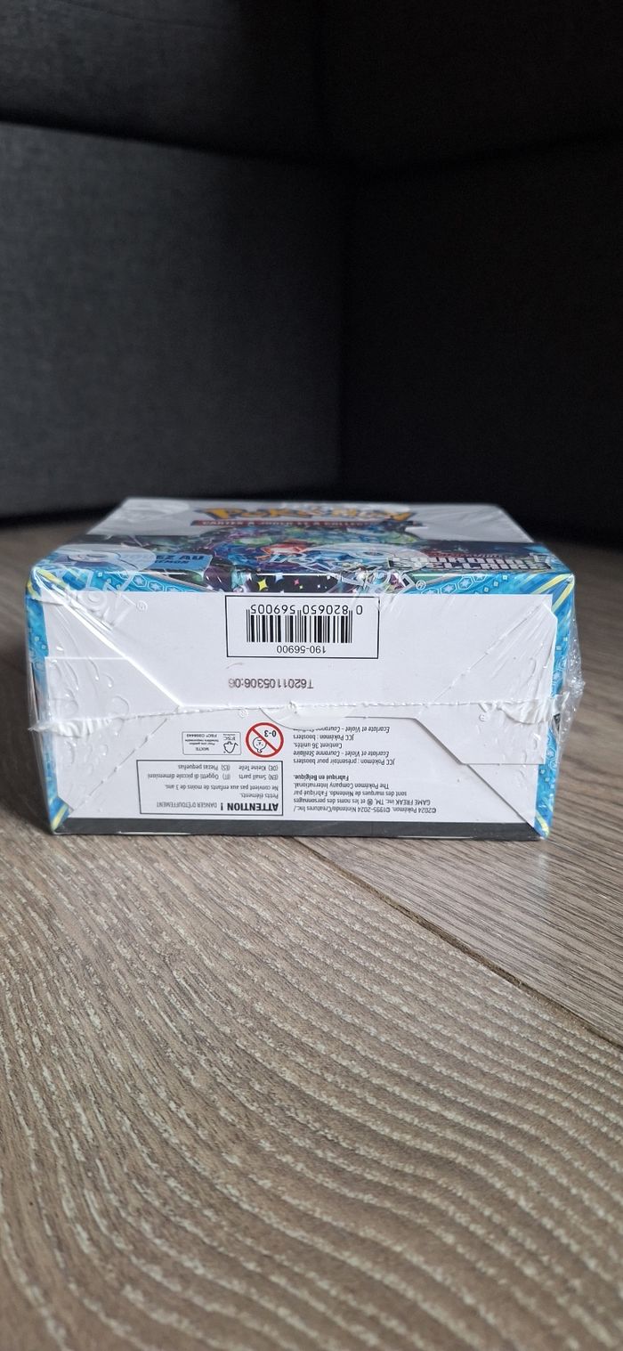 Display pokemon Couronne Stellaire FR - photo numéro 4