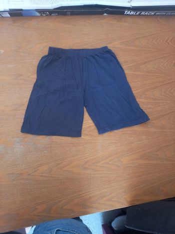 Short 8 ans