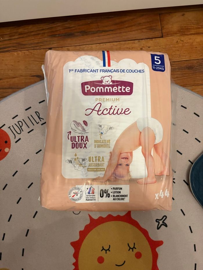 Lot de couches taille 5 neuves