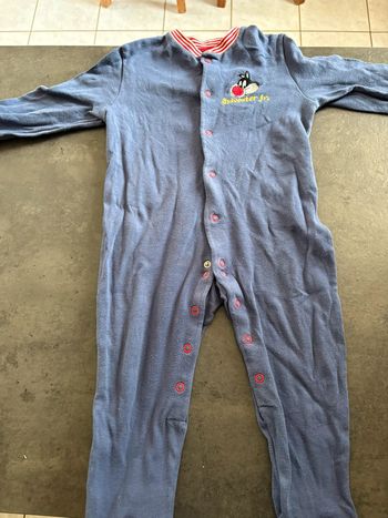 Pyjama bleu gros minet