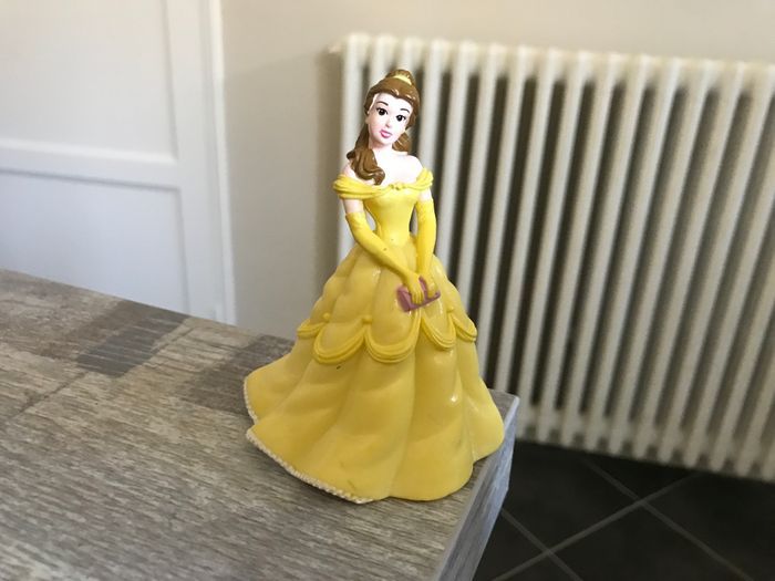 Figurine la belle et la bête