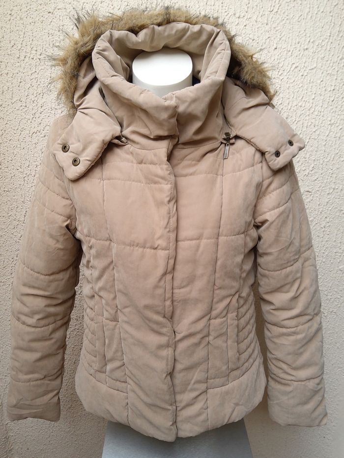 Parka  beige  , femme,  T M  " 38/ 40 - photo numéro 2