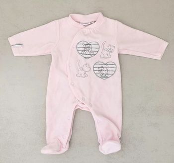 Grenouillère dors bien pyjama noukies 1 mois parfait état