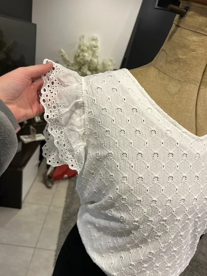 Tshirt femme M/L - photo numéro 2