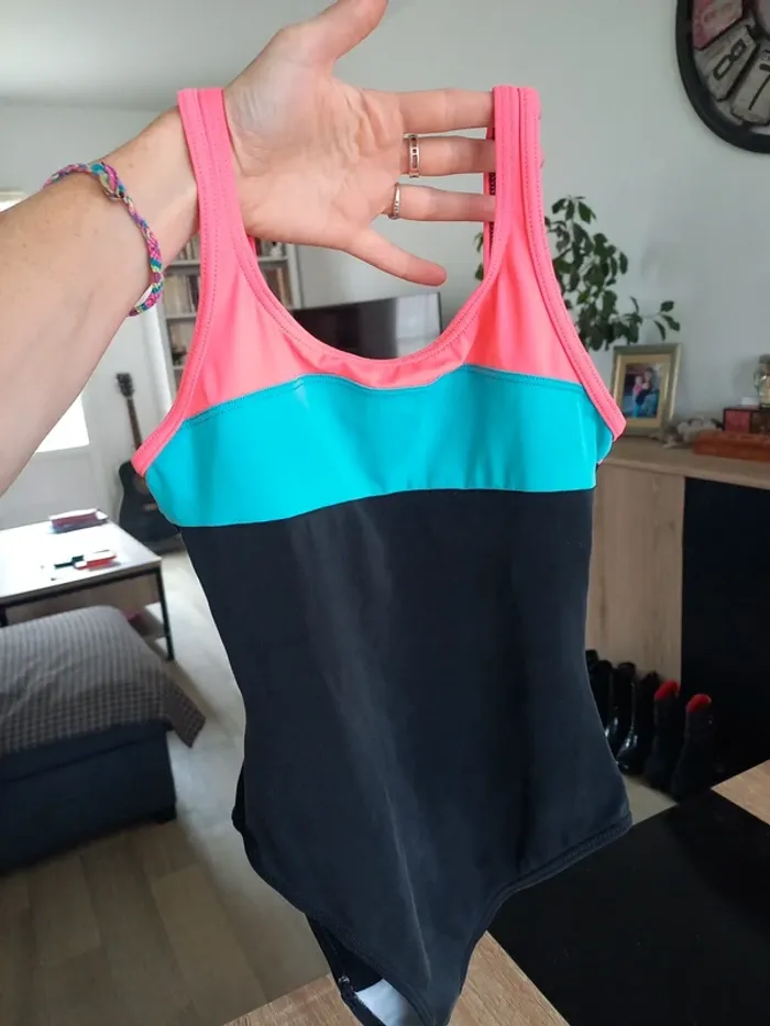 Maillot de bain une pièce 11/12 ans - photo numéro 4