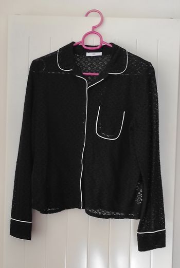 Chemisier col Claudine en guipure noir & blanc – Taille 38