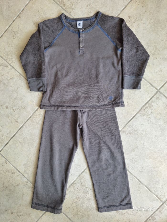 2 pyjamas chauds Petit Bateau 4 ans - photo numéro 3
