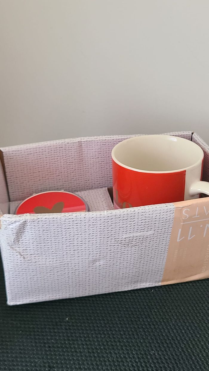 Cocooning Coffret LOVE tasse et miroir - photo numéro 5
