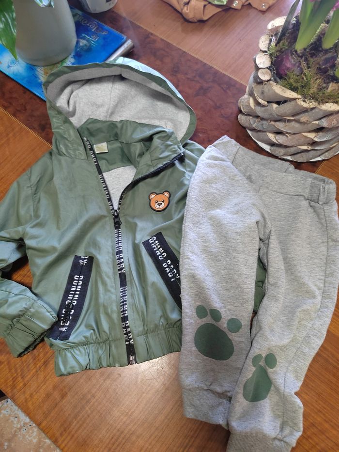 Manteau léger et pantalon