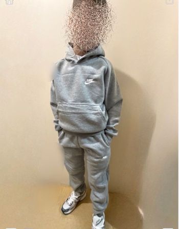 Nike enfant 4 ans  
