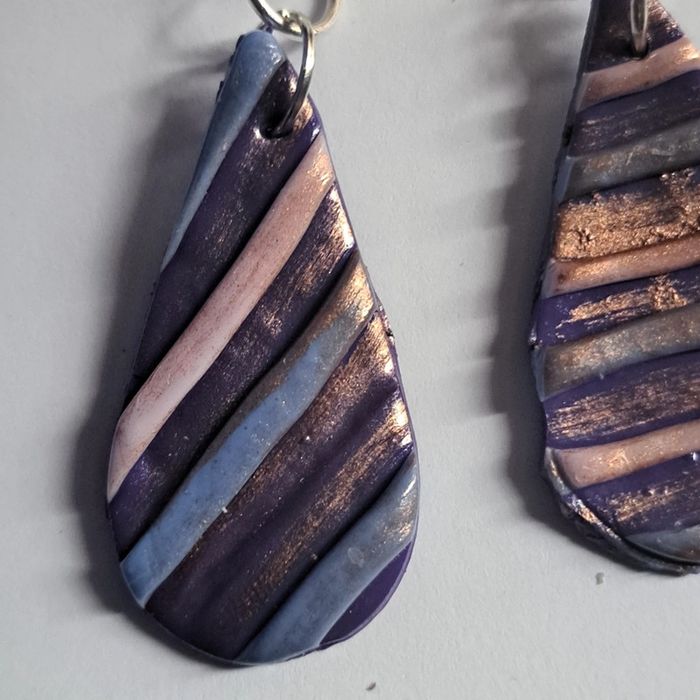 Parrurre boucles d'oreilles pendante avec pendentif assortie - photo numéro 4