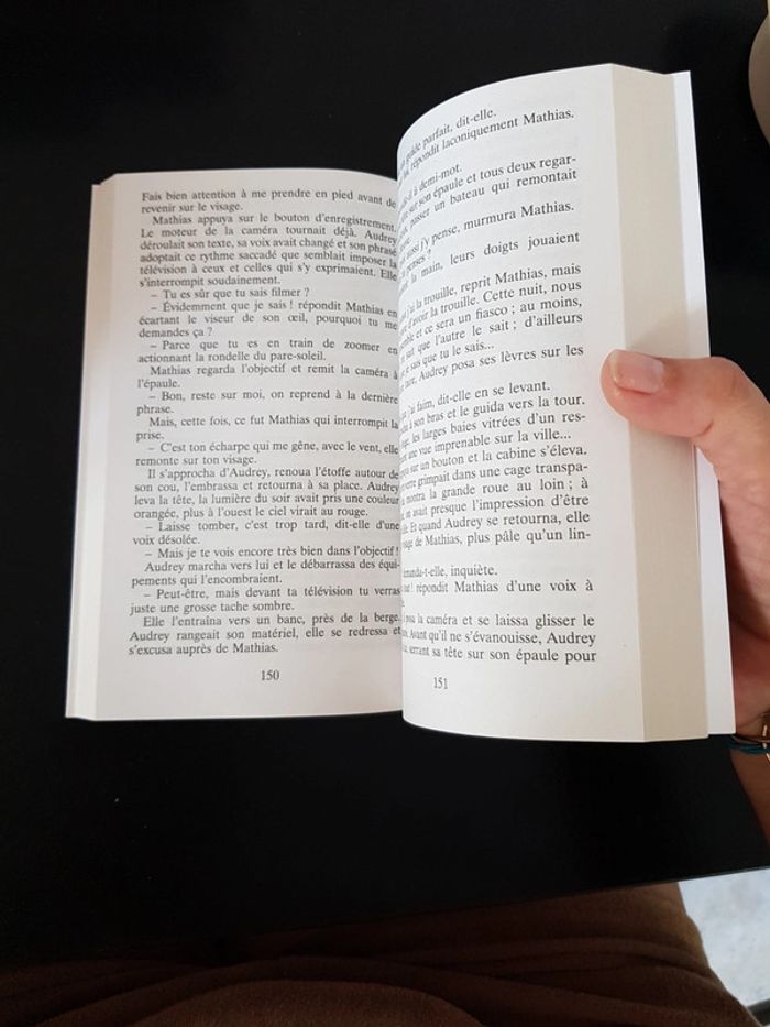 Mes amis mes amours - Marc Levy - photo numéro 3