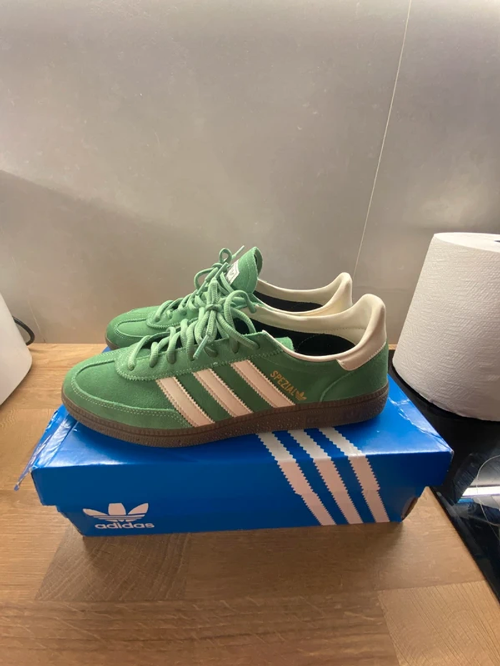 Adidas handball spezial taille 38