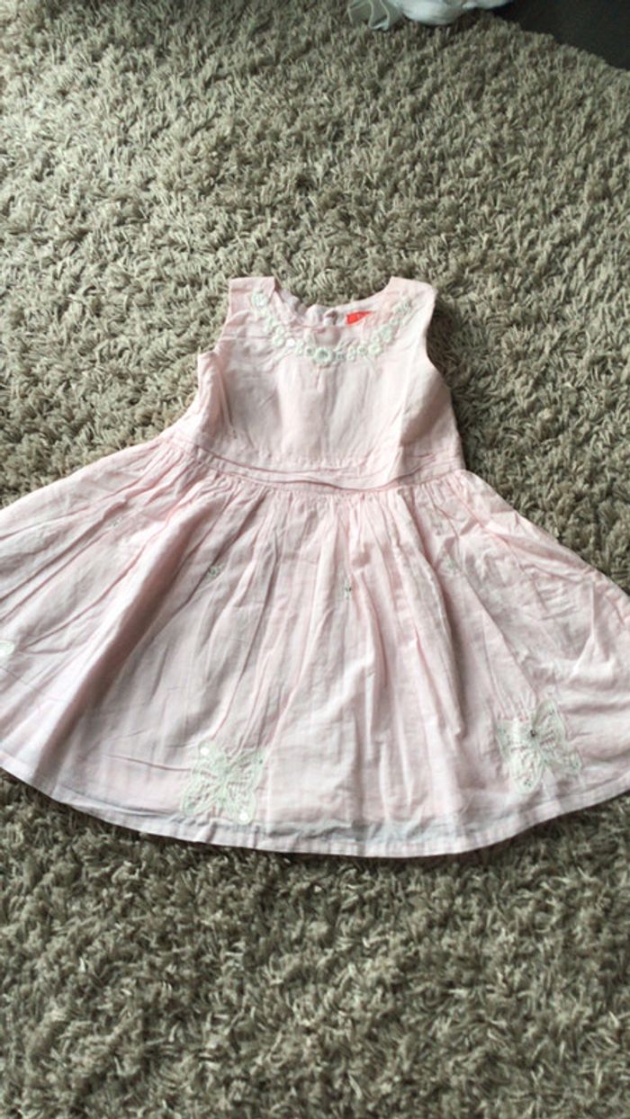 Robe rose fille