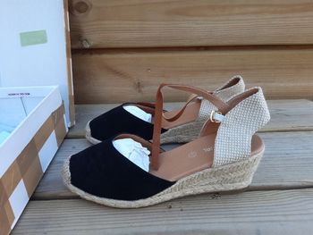 Chaussures neuves 41