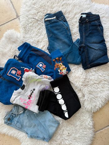 Lot vêtements 2-3 ans