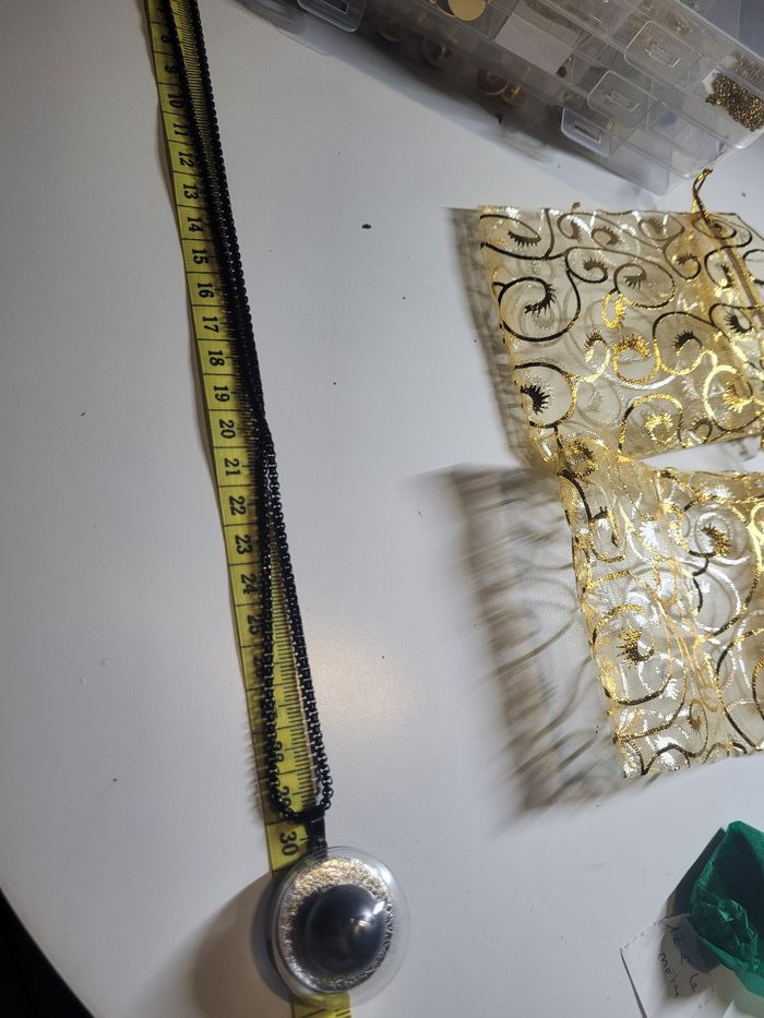Collier upcyclé avec joli bouton - photo numéro 6