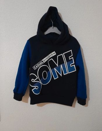 Sweat à capuche 💫 taille 4 ans 💞