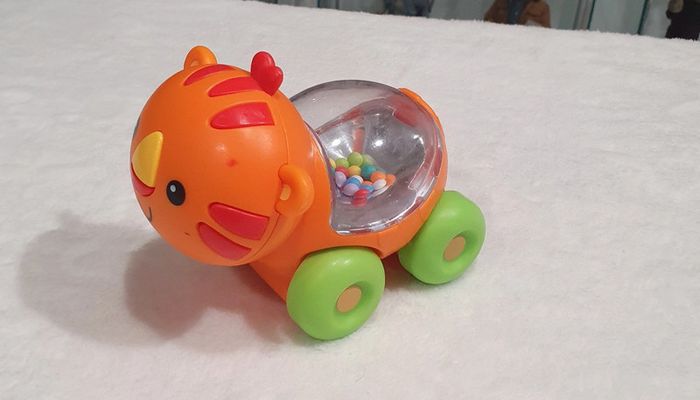 Voiture Lion - photo numéro 2