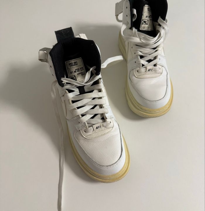Nike Air Force 1 Mid blanches, taille 38,5 en bon état général. - photo numéro 9