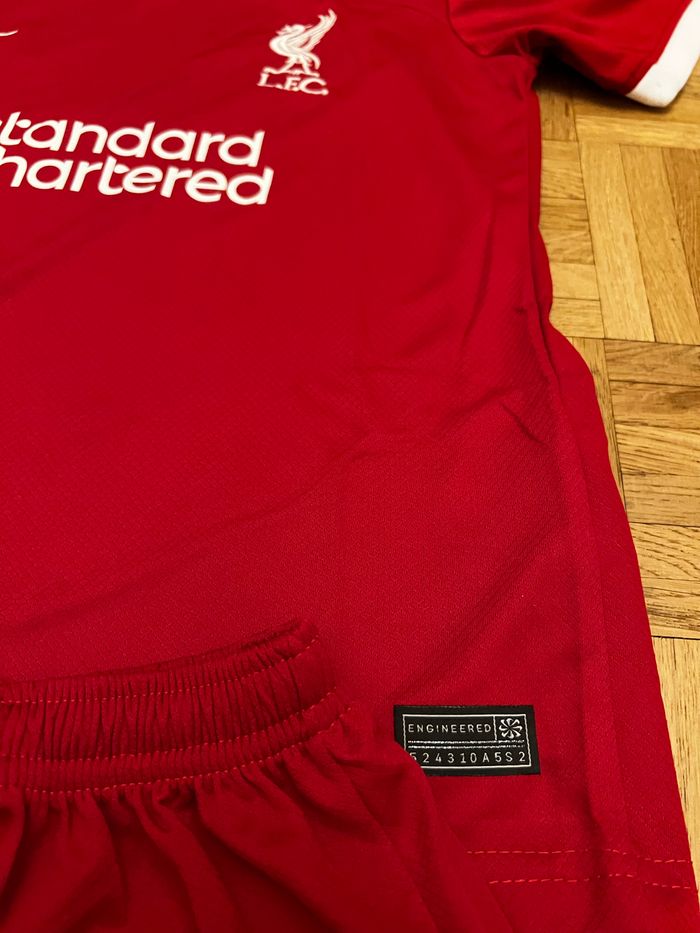 Ensemble Enfant Foot Liverpool 12 Ans - photo numéro 4