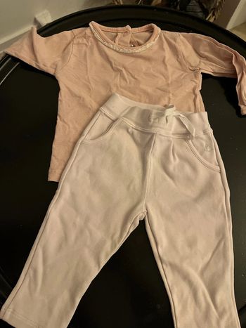 Ensemble legging et teeshirt 12 mois petit bateau