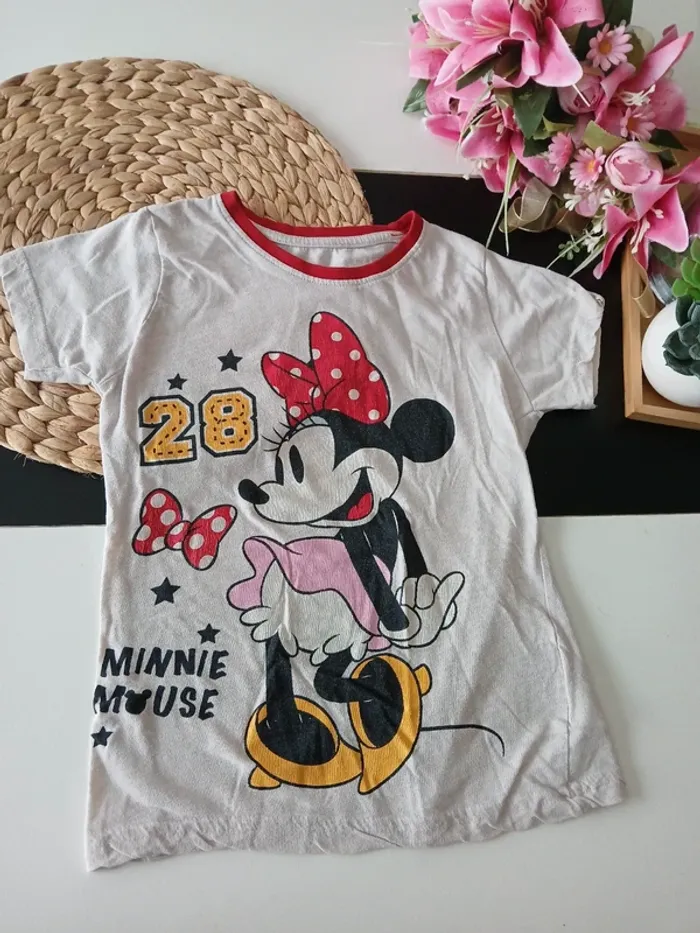 Haut Minnie Mouse Taille 8 ans🌿💝 - photo numéro 3