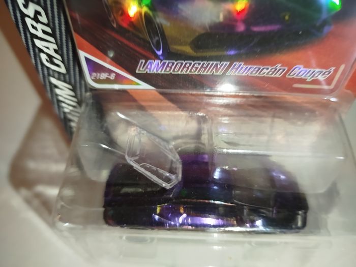 Majorette Lamborghini Huracán Coupé Rainbow Edition 2024 - photo numéro 10