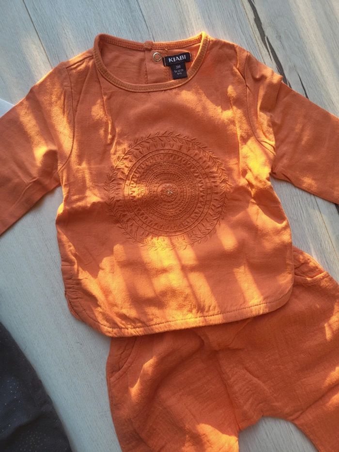 Superbe lot de 4 articles kiabi 3mois fille - photo numéro 6