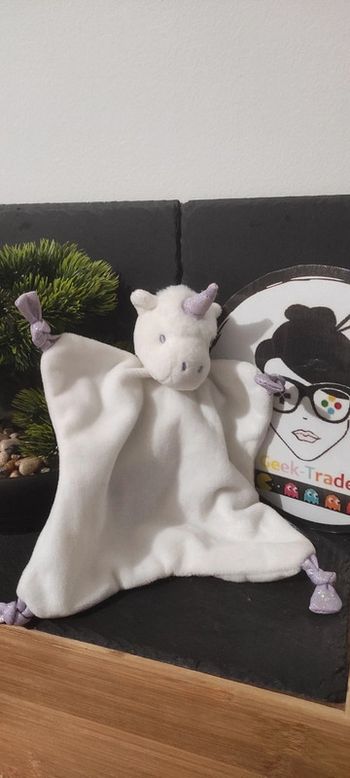 Tom & Zoé Doudou plat licorne blanc violet noeuds paillette