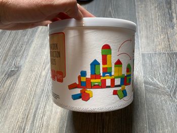 Jeux de construction a partir de 12 mois
