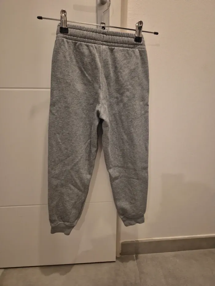Bas de jogging - photo numéro 2
