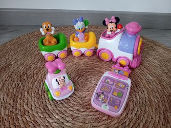 Lot jouets bébé Minnie