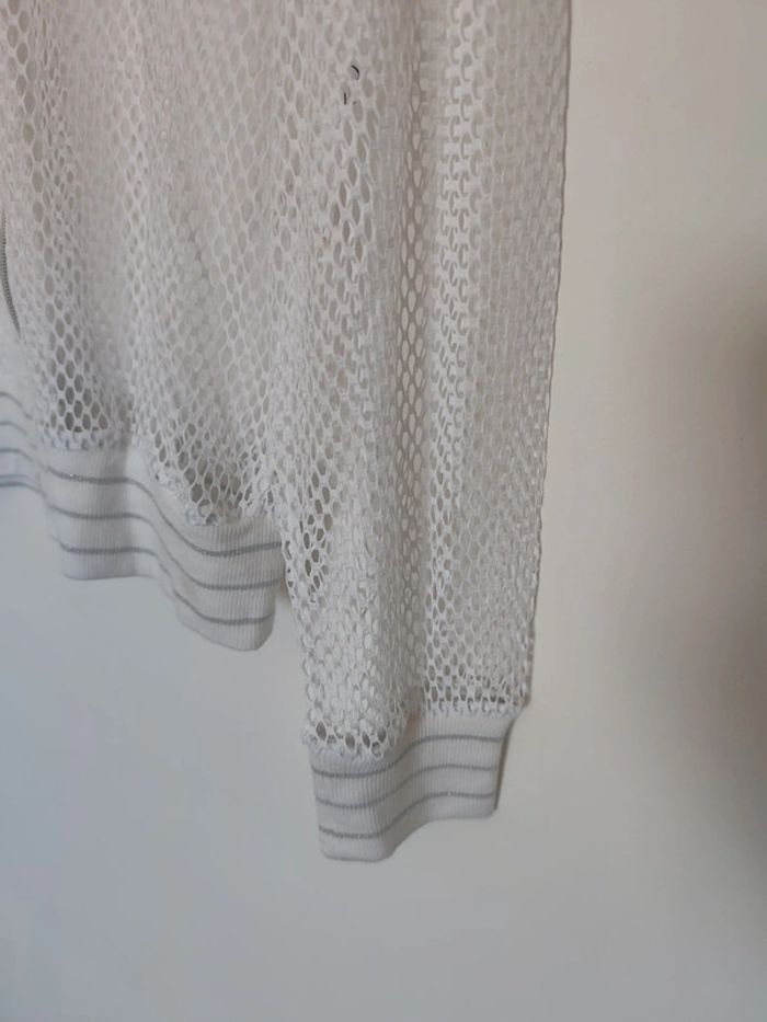 Sweat zippé blanc transparent taille 44 année 2000 - photo numéro 2