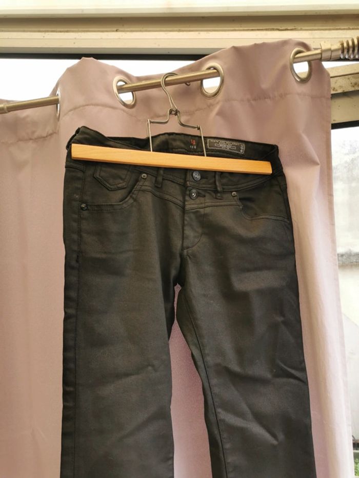 Jean noir Esprit EDC Regular en 38 neuf