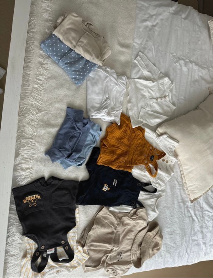 Lot vêtement bébé garçon 3-6 mois