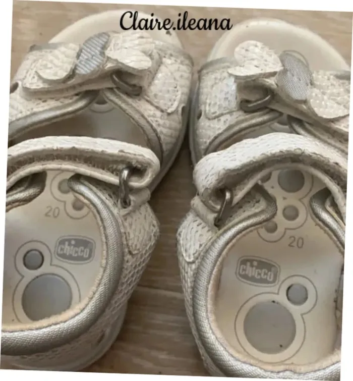 🛑chaussure bébé chicco🛑T20 - photo numéro 2