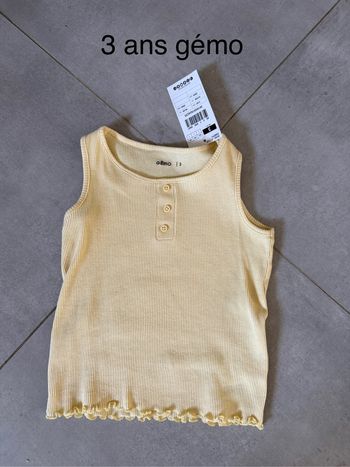 Débardeur jaune 3 ans gémo  neuf avec étiquette