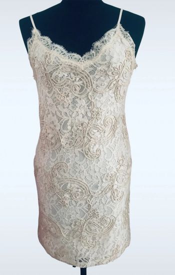 Jolie robe en dentelle Zara taille s 🍭🍭